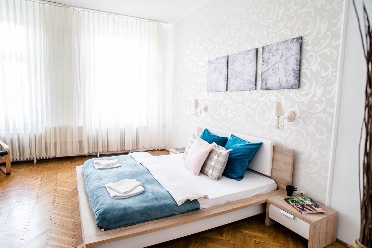 Nine Trees Apartment 布达佩斯 外观 照片
